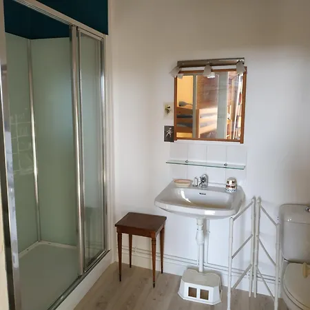 Maison Familiale Pour 7 A 17 Personnes Au Coeur Du Cotentin *