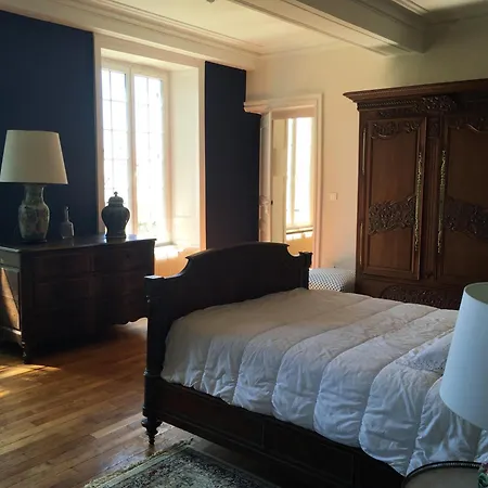 Maison Familiale Au Coeur Du Cotentin * 발로뉴