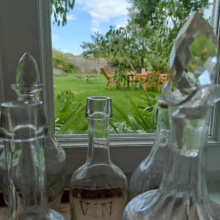 Casa vacanze Maison Familiale Pour 7 A 17 Personnes Au Coeur Du Cotentin