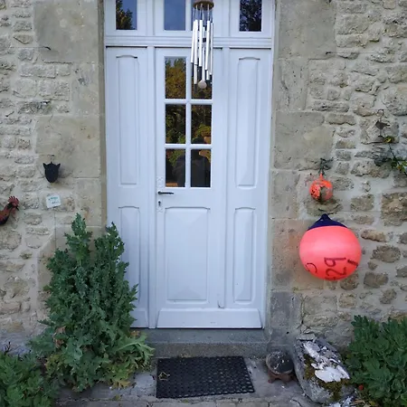 Maison Familiale Pour 7 A 17 Personnes Au Coeur Du Cotentin