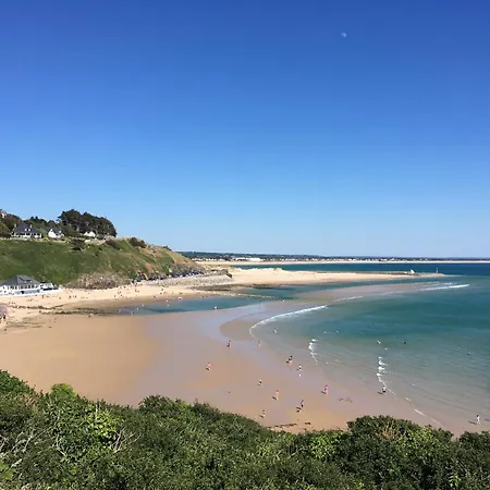 Maison Familiale Au Coeur Du Cotentin * 발로뉴