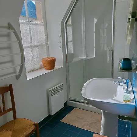 Maison Familiale Au Coeur Du Cotentin * 발로뉴