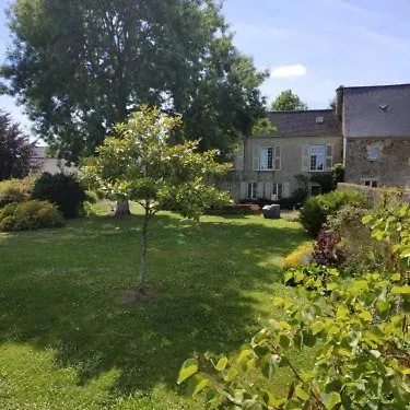 Casa vacanze Maison Familiale Pour 7 A 17 Personnes Au Coeur Du Cotentin Valognes