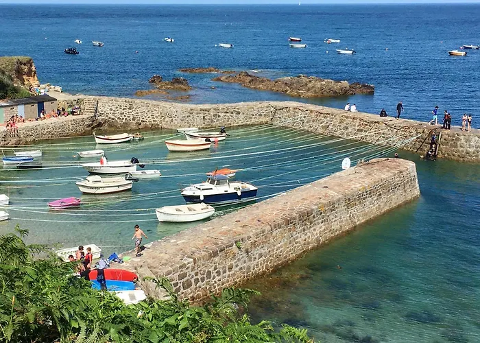 Maison Familiale Au Coeur Du Cotentin